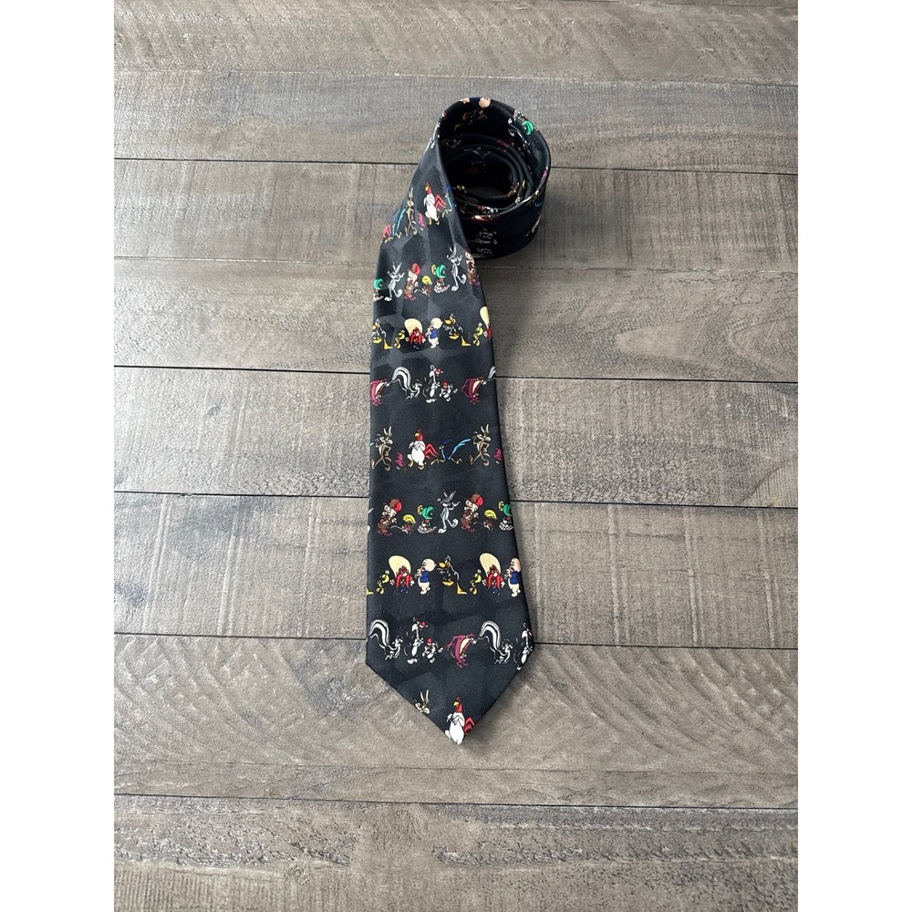 NWT‎ Vintage Warner Bros Looney Tunes Mania 1997 Mens Neck Tie Many Characters